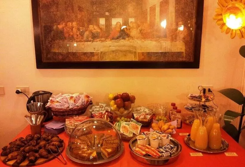 تختخواب و صبحانه Il Girasole High Quality Inn