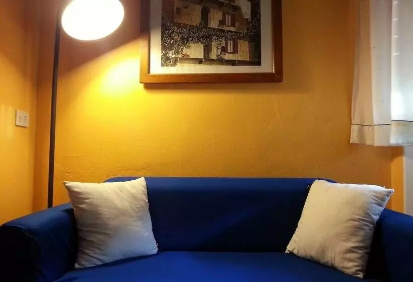 تختخواب و صبحانه Il Girasole High Quality Inn