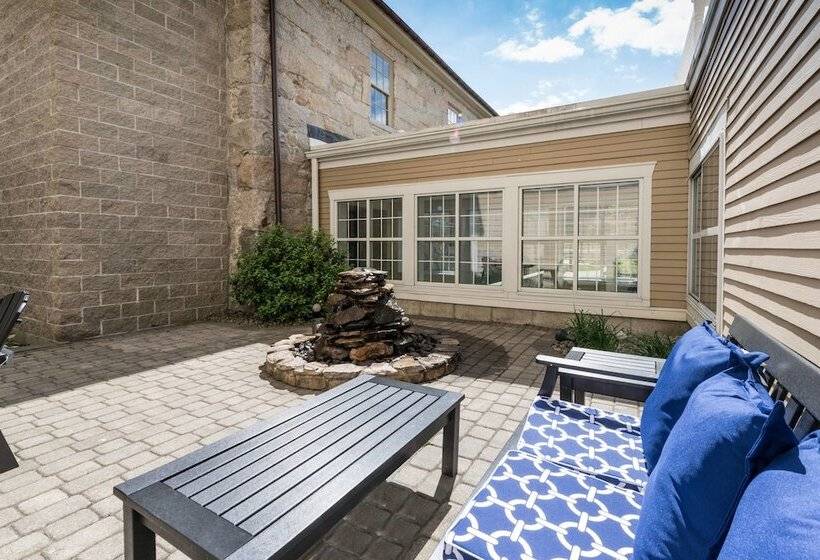 Fairfield Inn And Suites By Marriott New Bedford