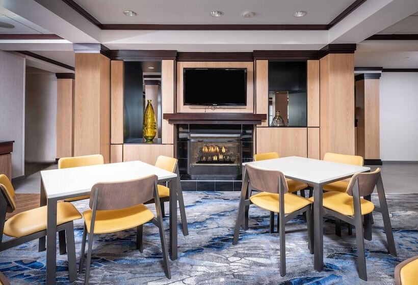 Fairfield Inn And Suites By Marriott New Bedford