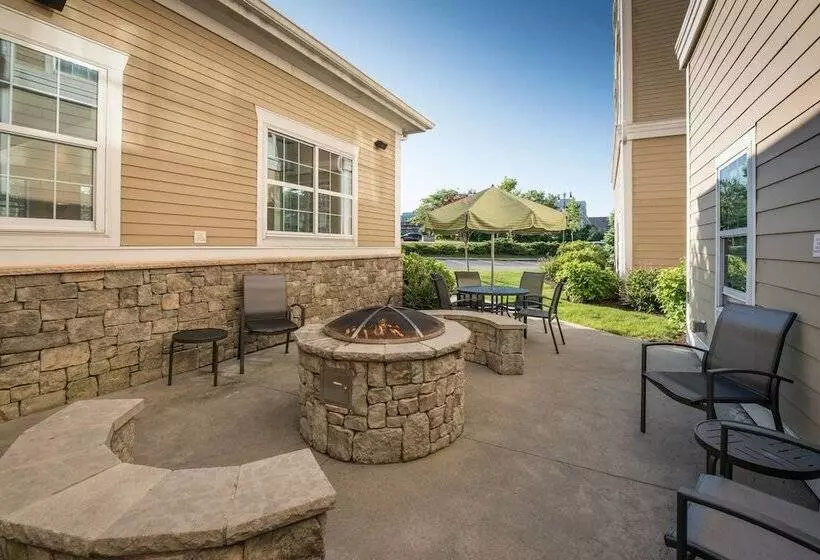 Fairfield Inn And Suites By Marriott New Bedford