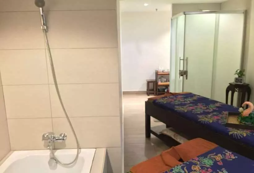 Favehotel Cenang Beach Langkawi