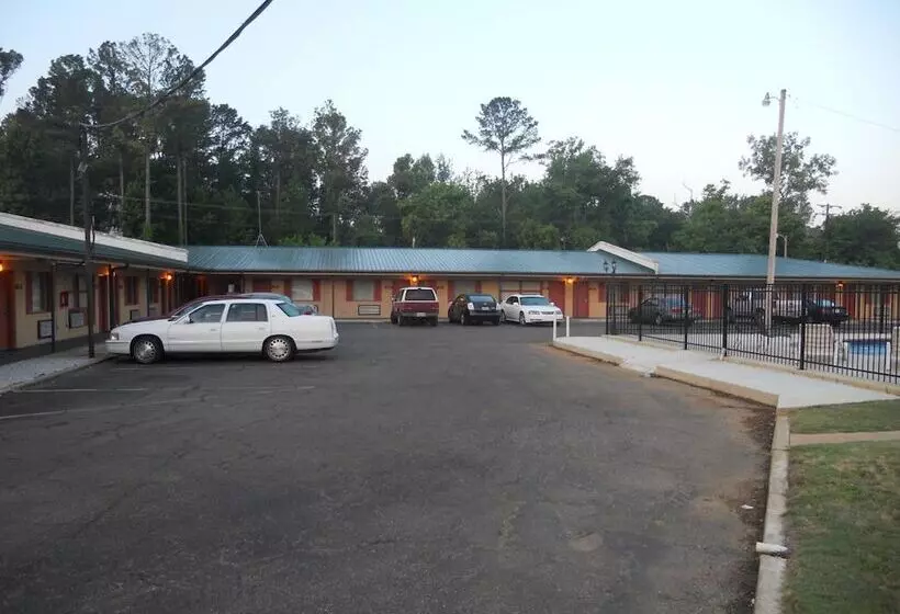 Holiday Terrace Motel