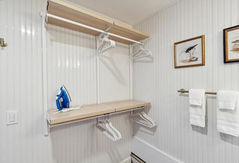 酒店 Bay Inn Of Petoskey