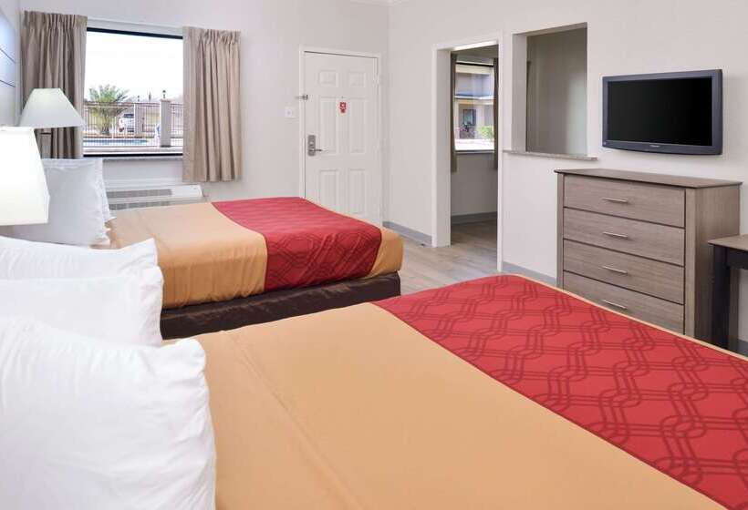 Szálloda Econo Lodge Inn & Suites Port Arthur Near Sabine Pass