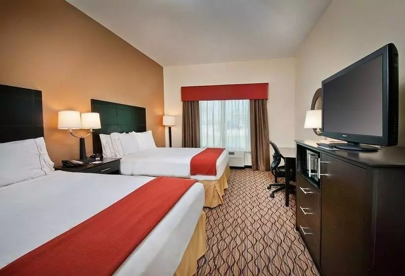 Holiday Inn Express Hotel And Suites Pearsall, An Ihg
