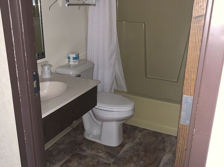 Отель Northern Lights Inn Rugby