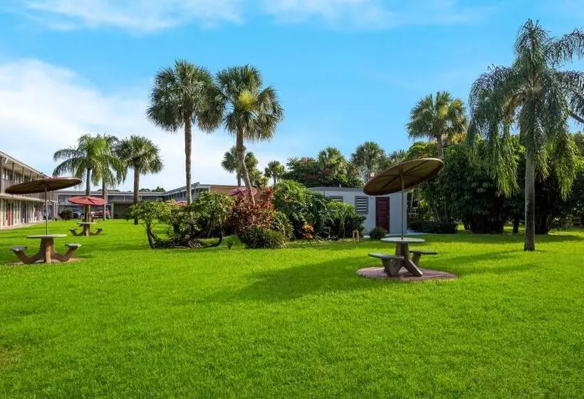 ホテル Red Roof Inn Vero Beach   I 95