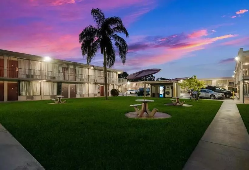 ホテル Red Roof Inn Vero Beach   I 95