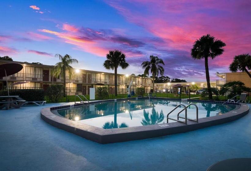 호텔 Red Roof Inn Vero Beach   I 95