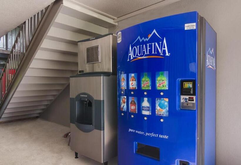 호텔 Red Roof Inn Vero Beach   I 95