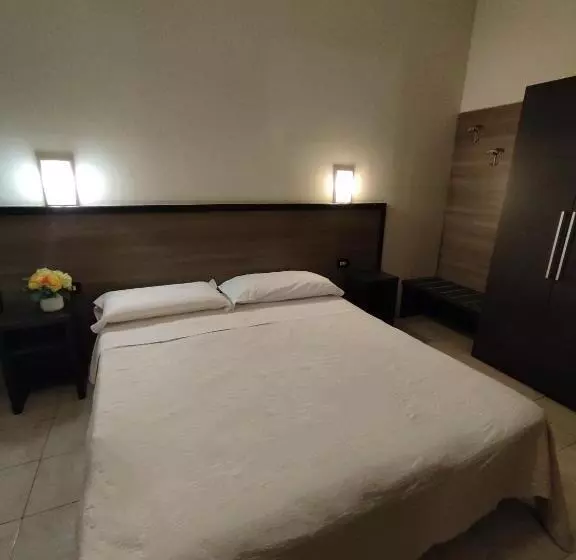 Hotel Salus