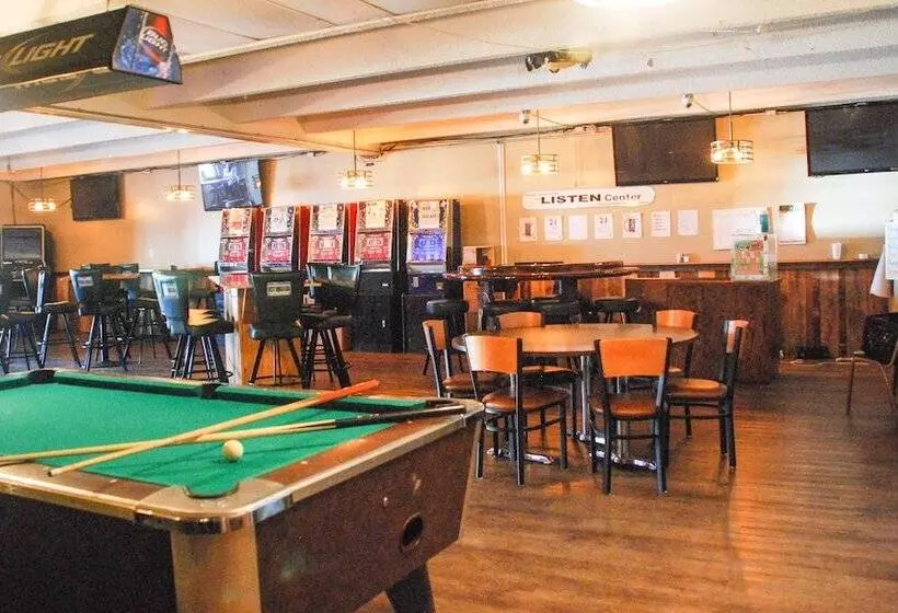 ホテル Sunlac Inn Lakota