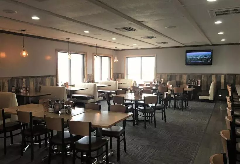 ホテル Sunlac Inn Lakota