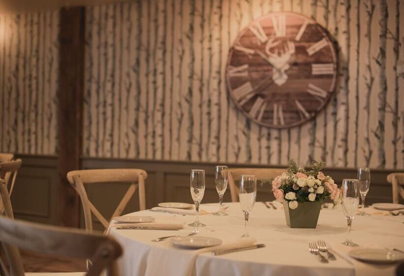 酒店 The Common Man Inn & Spa