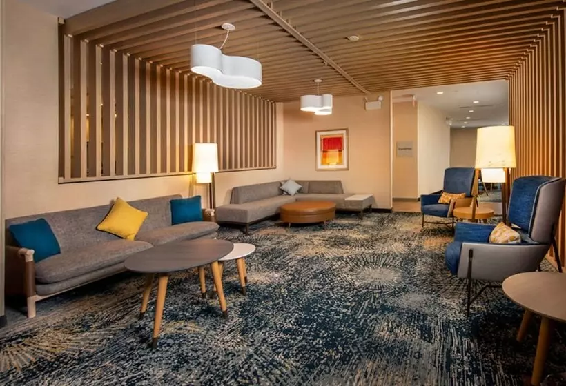 Отель Towneplace Suites By Marriott Frederick