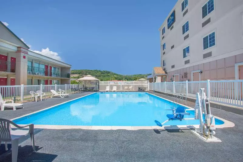 Microtel Inn & Suites By Wyndham Harrisonburg