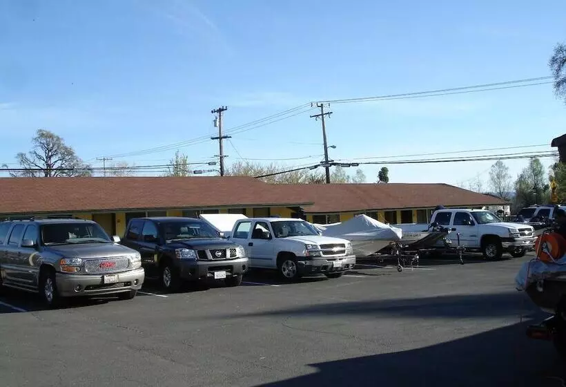 汽车旅馆 Lakeview Inn Lucerne