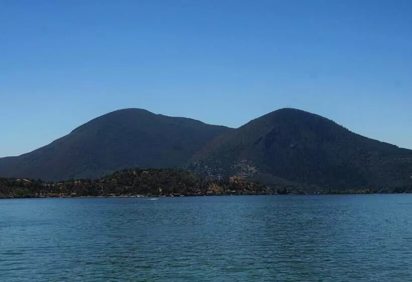 汽车旅馆 Lakeview Inn Lucerne