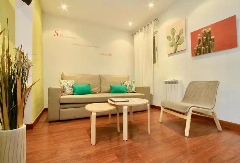 Apartamentos Inside Paseo De Los Tristes