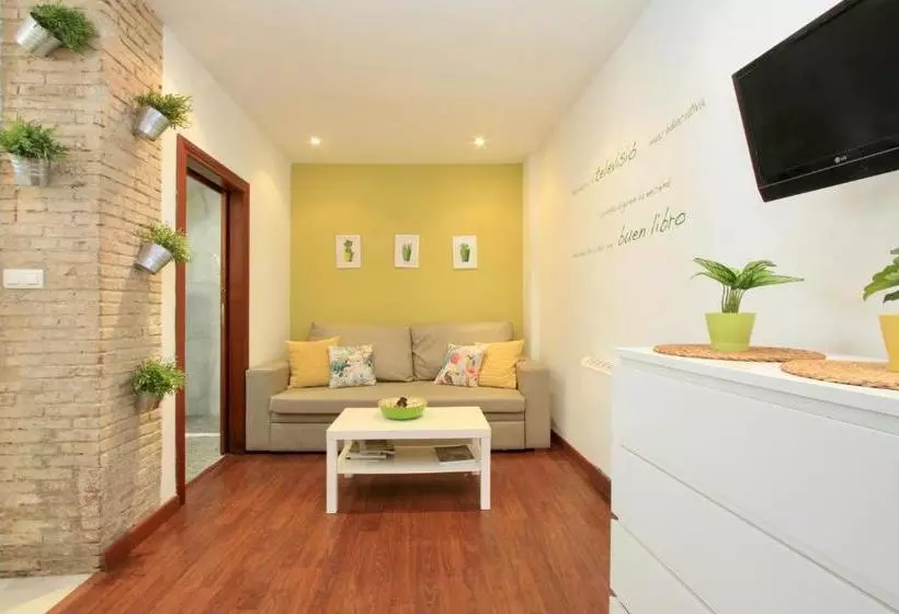 Apartamentos Inside Paseo De Los Tristes