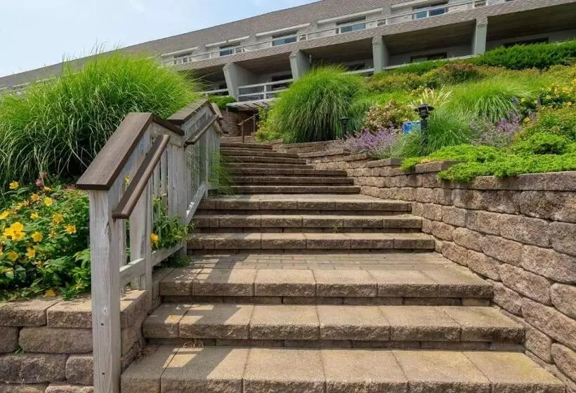 Beachcomber Resort At Montauk