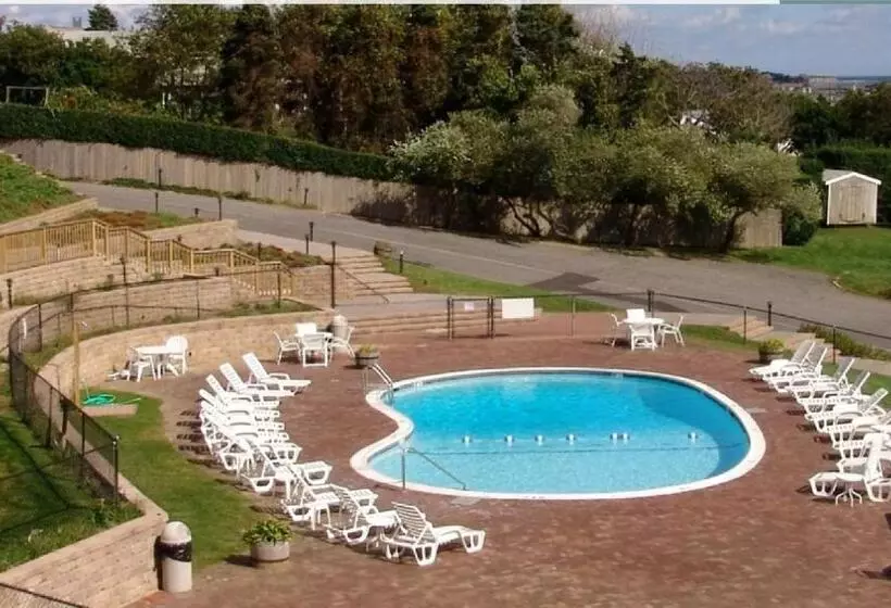 Beachcomber Resort At Montauk