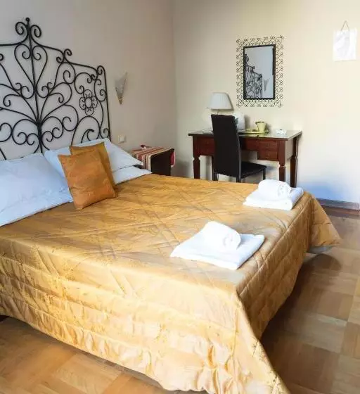 Aamiaismajoitus (B&B) Relais Accademia