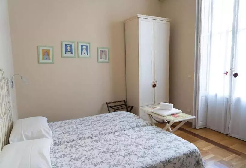 Aamiaismajoitus (B&B) Relais Accademia