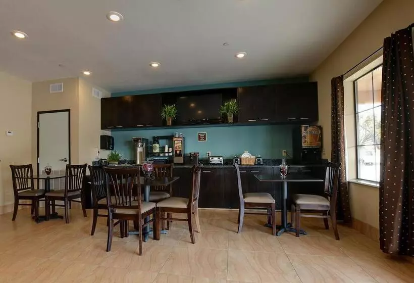 בית מלון כפרי Americas Best Value Inn Sulphur