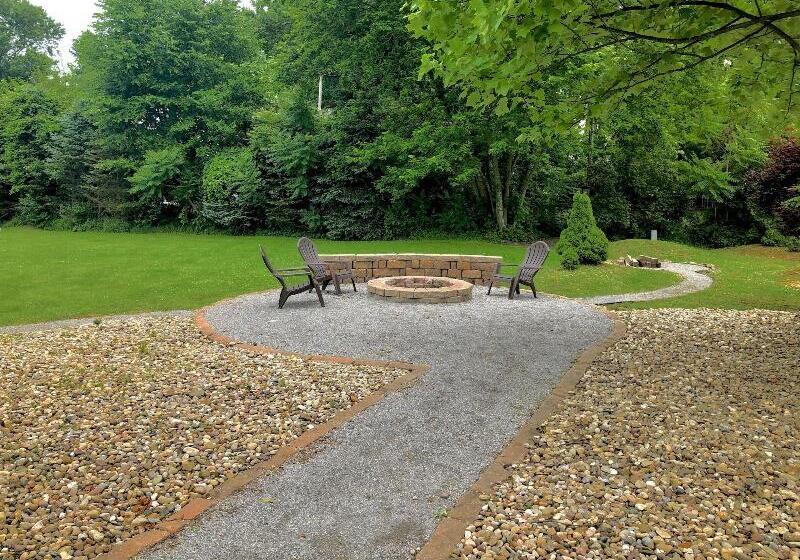 فندق Bicentennial Inn