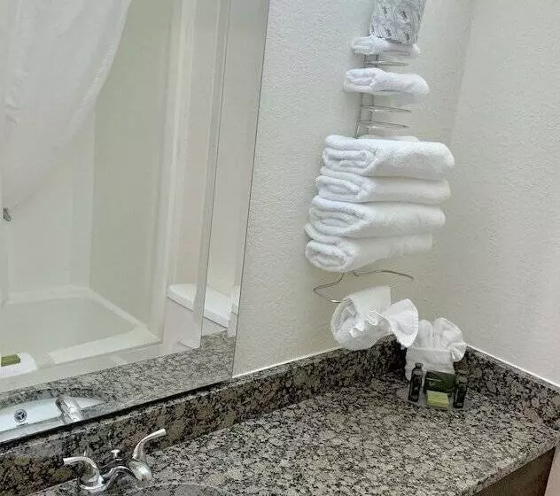 בית מלון כפרי Bicentennial Inn