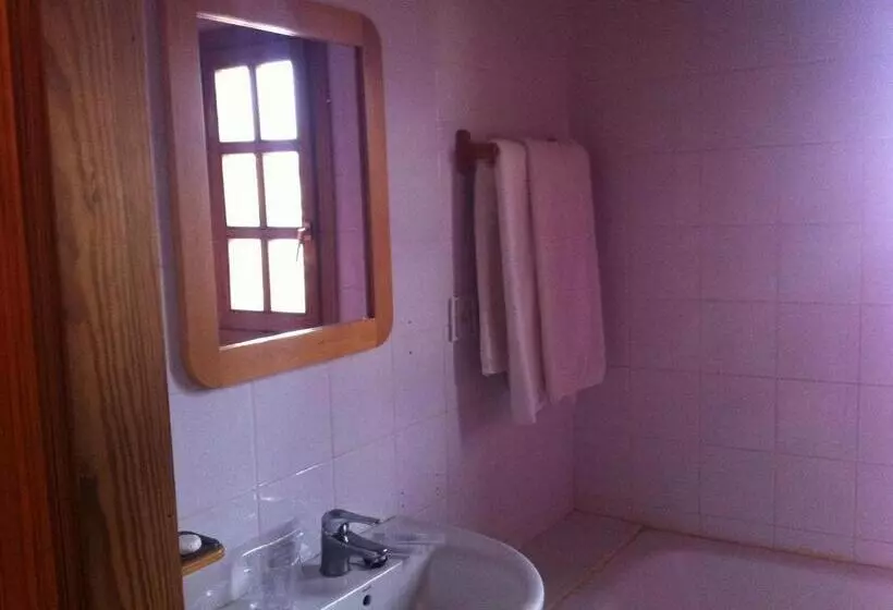 فندق L Ermita Casa Ripo