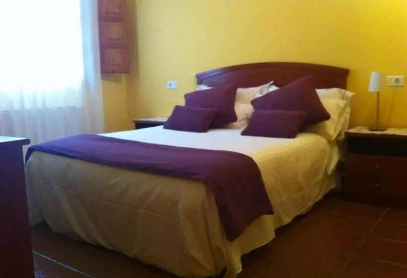 فندق L Ermita Casa Ripo