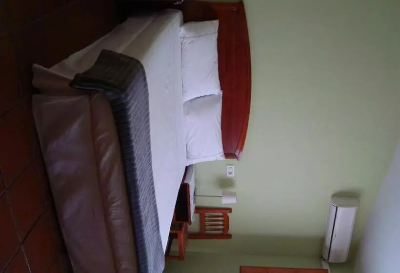 فندق L Ermita Casa Ripo