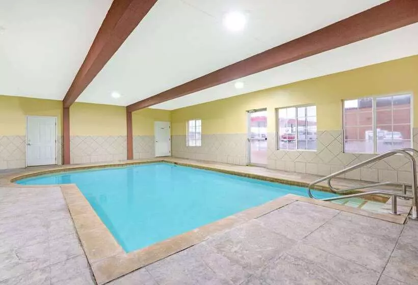 酒店 La Quinta By Wyndham Mcalester