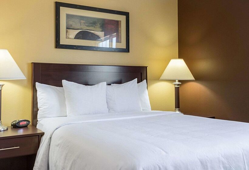 فندق Mainstay Suites Minot