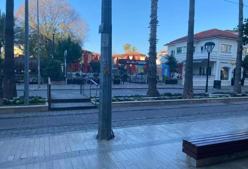 هتل Nergiz Boutique