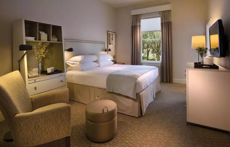 Szálloda Parq Central Albuquerque