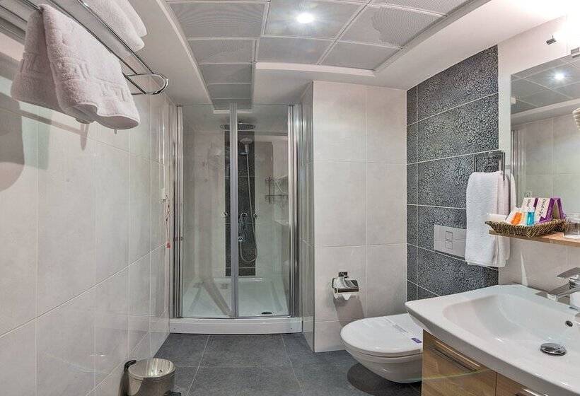 هتل The Pera Hill