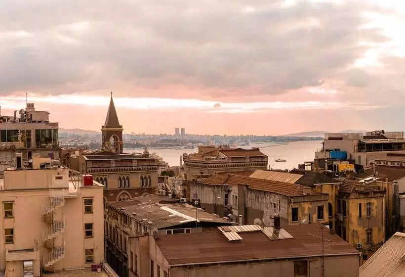 בית מלון כפרי The Pera Hill