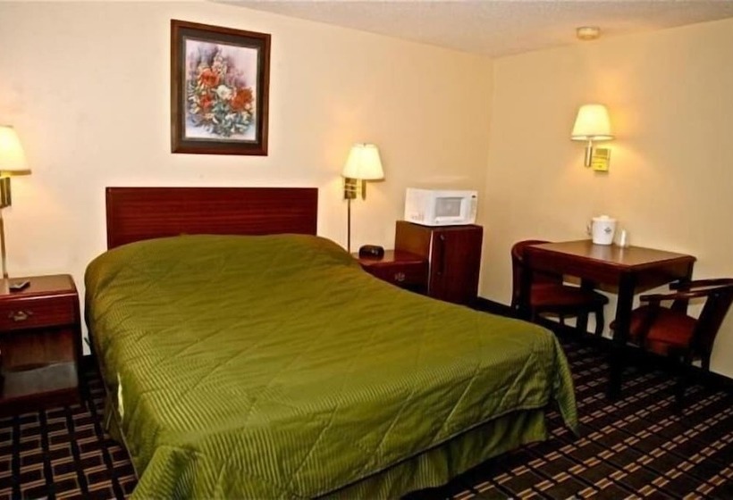 فندق على الطريق Boulevard Inn