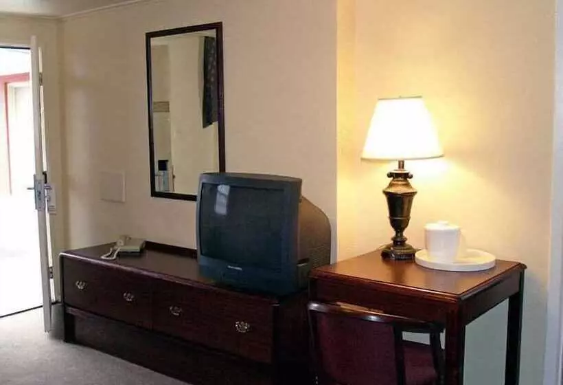 مُتل Boulevard Inn