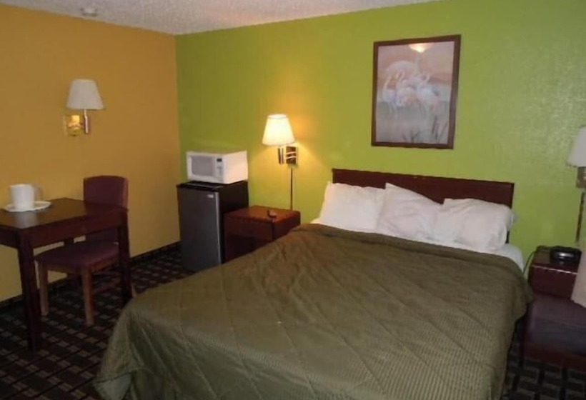 فندق على الطريق Boulevard Inn