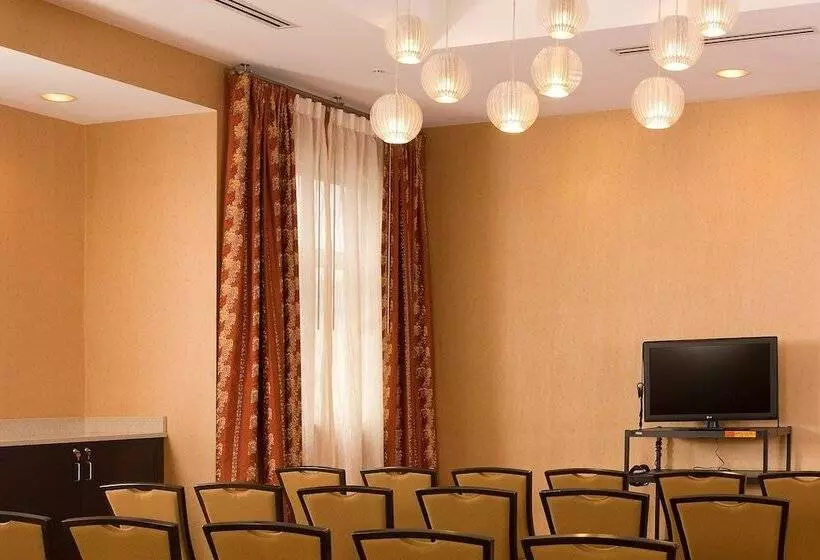 Residence Inn By Marriott Fairfax City