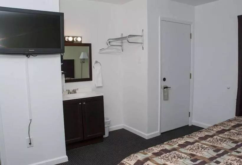 Travelier Motel Macon