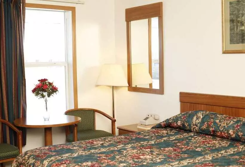 Travelier Motel Macon