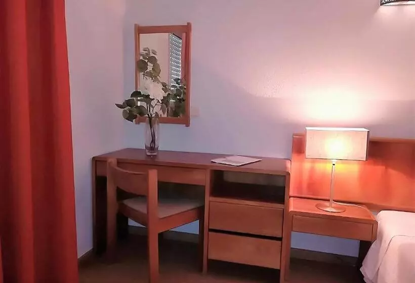 Apartamentos Turisticos Lindomar