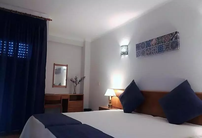 Apartamentos Turisticos Lindomar