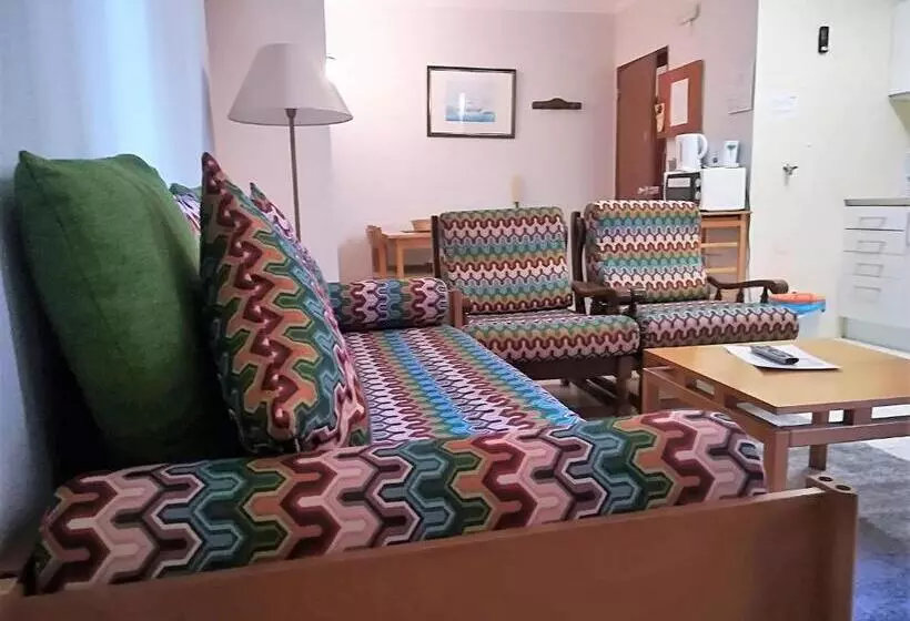 Apartamentos Turisticos Lindomar